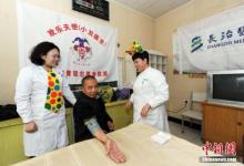 医院护理院一床难求 养老院空床率高的问题待解决