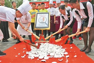 控烟人手不足 北京需更多志愿者加入