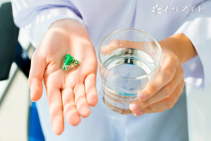 少年喝水中剧毒 百草枯中毒的治疗方法