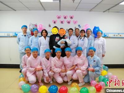皮肤薄如纸体重780g 湖北一超早产儿经救治顺利脱险