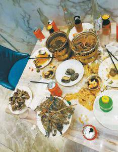 浪费食物可耻自助更应光盘