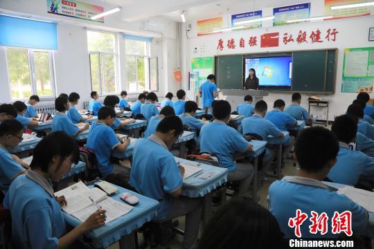 中国青少年身体姿态健康亟待重视如何合理干预？