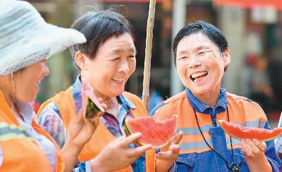 三伏天来了，小心中暑！（健康直通车（第61站））