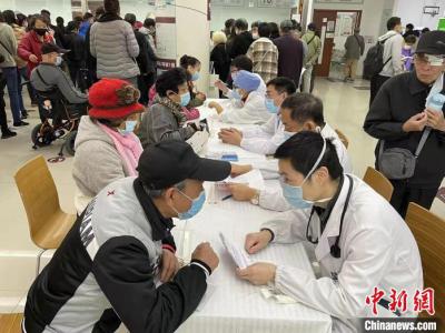 专家完善推广针刺麻醉术 胸外科手术进入“超微创”“无管化时代”