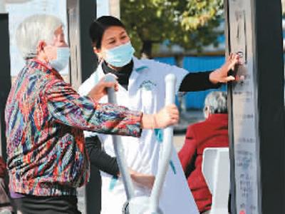 积极应对，与老龄化共舞（健康新征程②）