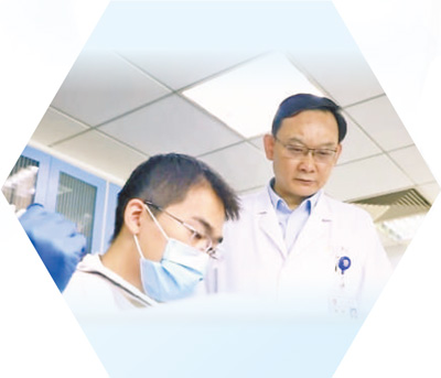 潜心研究风湿诊疗方案(讲述·一辈子一件事)-易网健康<a href=http://www.bryss.cn/jkys/ target=_blank class=infotextkey>养生</a>网 潜心研究风湿诊疗方案(讲述·一辈子一件事)