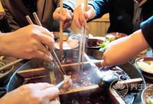 东西趁热吃，小心肠道出问题