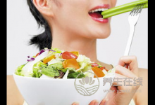 少喝奶制品，常吃这1味防肠炎！