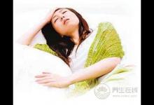站起时感到眼前一片黑预防贫血食谱