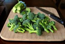 胃不好多吃这5种食物，助消化、减疼痛、修护胃黏膜