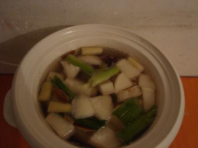 人参炖排骨的做法和食用方面的禁忌