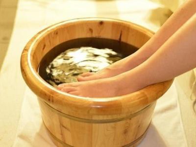这样泡脚去寒湿活气血还可以缓解一天的疲劳