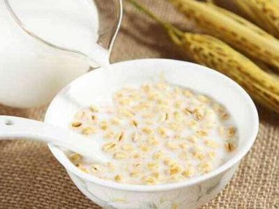 燕麦片粥怎么做 麦片粥的做法教程