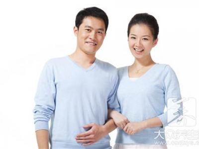 插进去一半带点血丝是为什么？