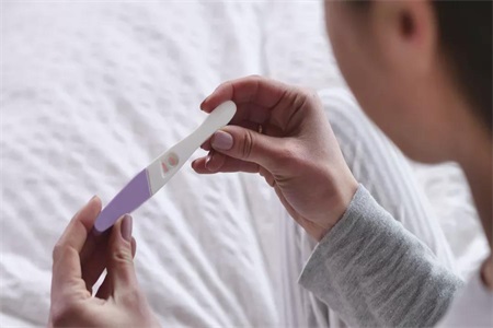 三种错误避孕措施别再轻易尝试，如何避孕还要看这几点常识