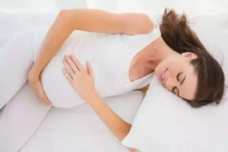 孕期性生活对胎儿有什么影响？孕妇不妨从这四个阶段考虑