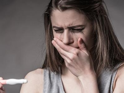 女性妊娠前期可能会有这些危险因素 如何处理这些危险因素