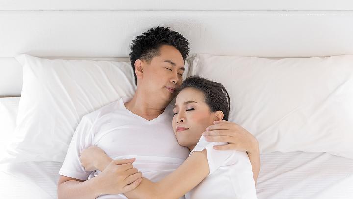 白带异常有什么表现 酸奶样白带可能预示这些病