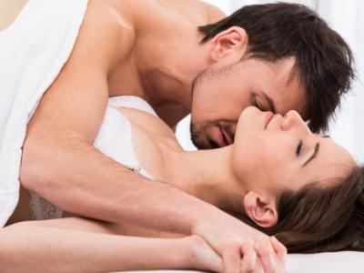 女性高潮时为什么会抽搐？性生活中身体抖动怎么回事?
