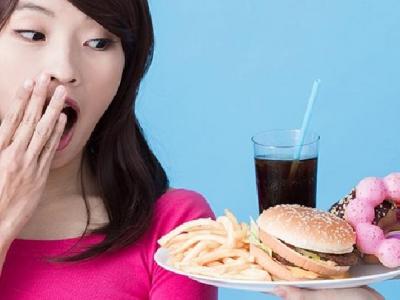怎么才能让自己坚持住减肥的心态 4个最适合懒人的瘦身法方法