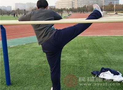 经常运动的人 若出现三个表现 或是身体扛不住了 需要赶紧休息