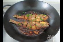 豆豉烧黄鱼的做法-咸鲜味烧菜谱