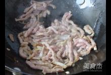 炒鸡枞菌的做法-咸鲜味炒菜谱