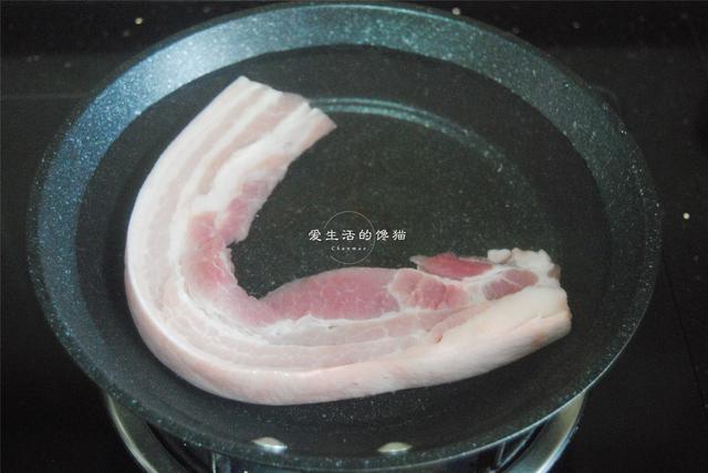 酱蒸五花肉的做法-家常味蒸菜谱-易网<a href=http://www.bryss.cn/ target=_blank class=infotextkey>健康养生</a>网 酱蒸五花肉的做法-家常味蒸菜谱
