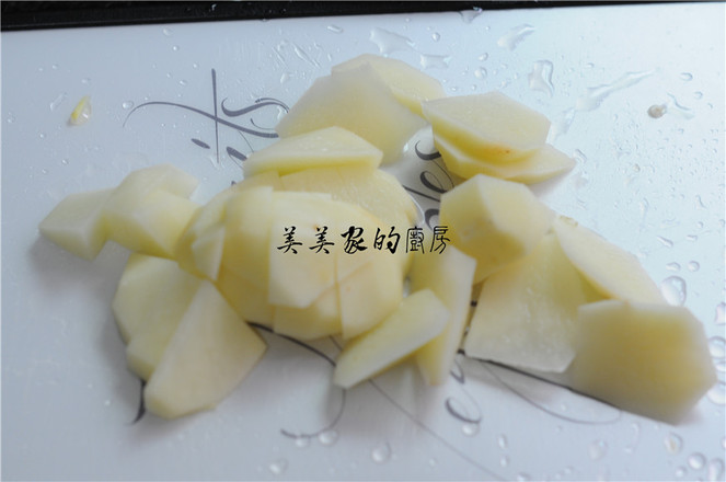 黄焖鸡米饭的做法-家常味烧菜谱-易网健康养生网 黄焖鸡米饭的做法-家常味烧菜谱