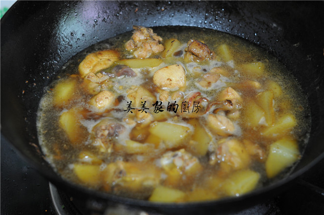 黄焖鸡米饭的做法-家常味烧菜谱-易网健康养生网 黄焖鸡米饭的做法-家常味烧菜谱