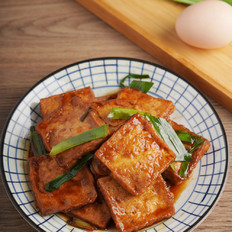蚝油豆腐【孔老师教做菜】的做法-家常味煎菜谱