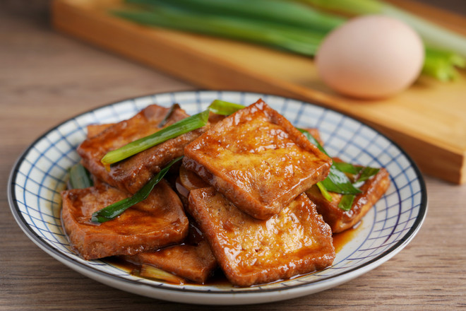 蚝油豆腐【孔老师教做菜】的做法-家常味煎菜谱