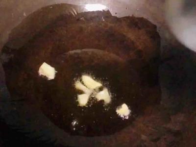 芹菜干子炒肉丝的做法-家常味炒菜谱