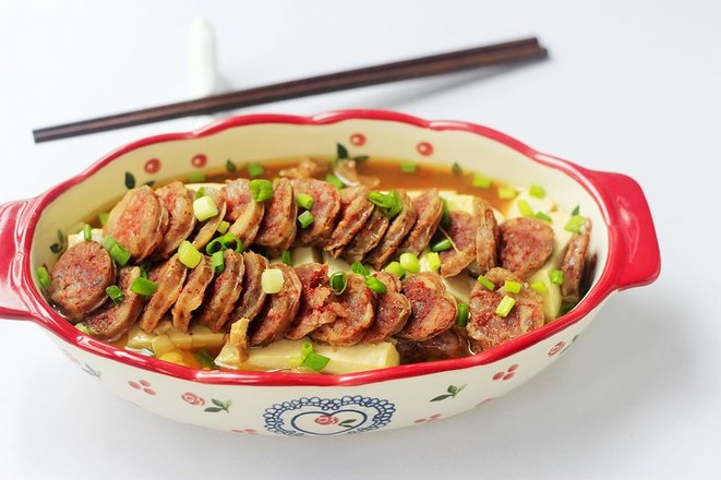 腊肠蒸豆腐的做法-咸鲜味蒸菜谱-易网健康养生网 腊肠蒸豆腐的做法-咸鲜味蒸菜谱