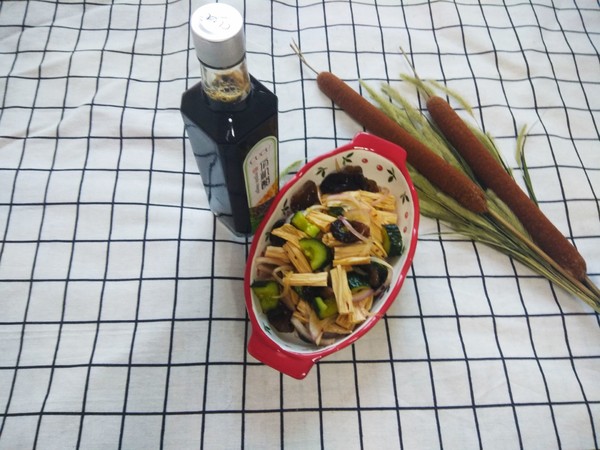 大拌菜的做法-酸辣味拌菜谱-易网健康养生网 大拌菜的做法-酸辣味拌菜谱