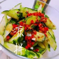 凉拌青瓜的做法-家常味拌菜谱