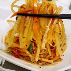 凉拌土豆丝的做法-家常味拌菜谱