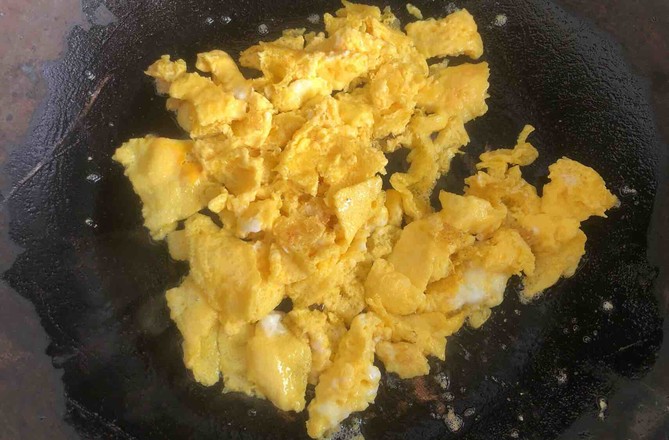 秋葵炒鸡蛋的做法-家常味炒菜谱