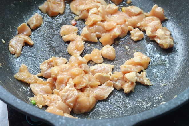 鸡肉杂蔬的做法-家常味炒菜谱-易网健康养生网 鸡肉杂蔬的做法-家常味炒菜谱