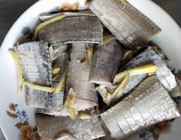 茄汁带鱼的做法-茄汁味炖菜谱-易网健康养生网 茄汁带鱼的做法-茄汁味炖菜谱