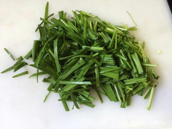 韭菜炒鸡蛋干的做法-家常味炒菜谱