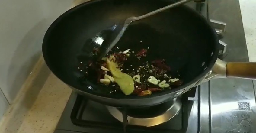 家常风味花蛤的做法-家常味烧菜谱