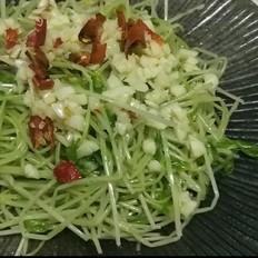家常拌豆苗的做法-咸鲜味拌菜谱