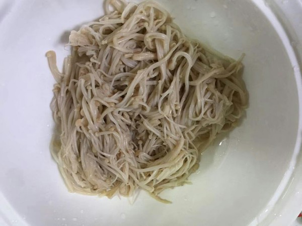 酸汤肥牛的做法-酸辣味煮菜谱