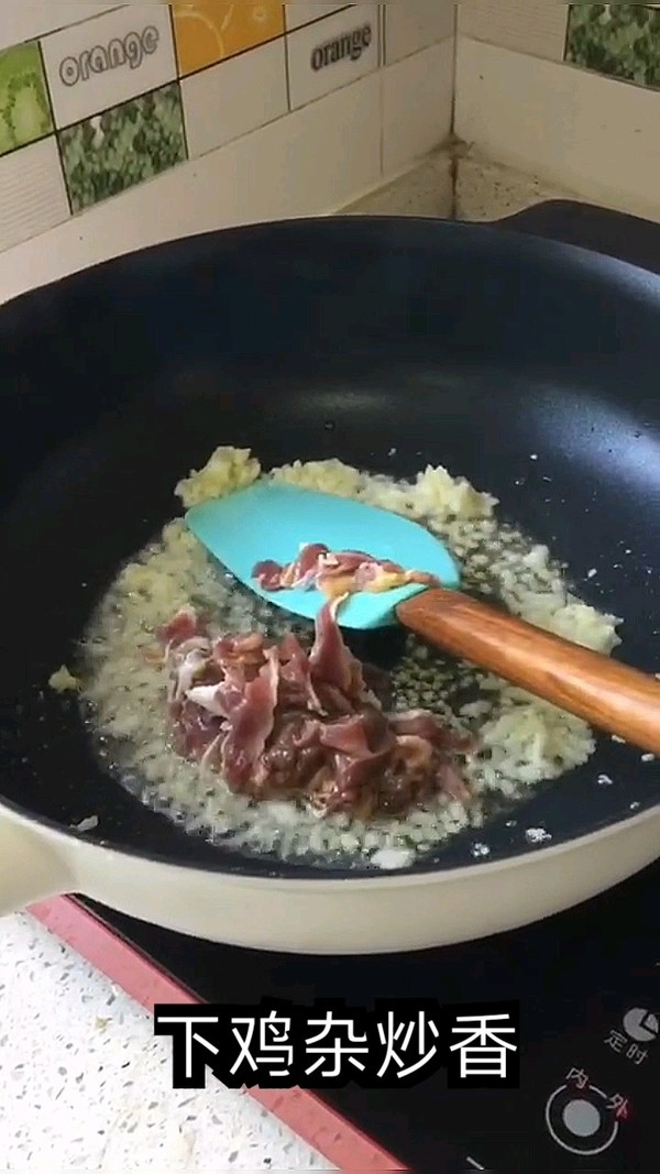 鸡杂炒酸豇豆的做法-家常味炒菜谱