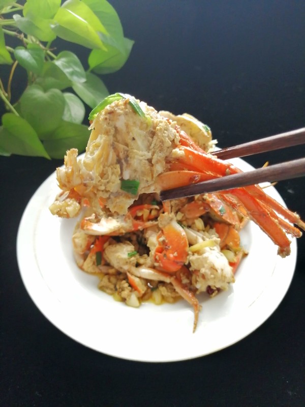爆炒香辣蟹的做法-咸鲜味炒菜谱-易网健康养生网 爆炒香辣蟹的做法-咸鲜味炒菜谱