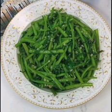 蒜蓉茼蒿的做法-咸鲜味炒菜谱