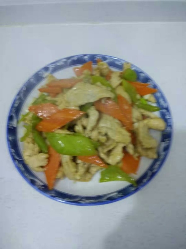 炒鸡肉的做法-家常味炒菜谱