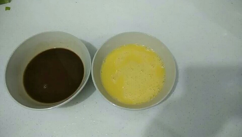 黄豆酱炒鸡蛋尖椒的做法-香辣味炒菜谱