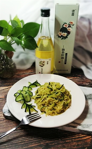 凉拌芥兰的做法-咸鲜味拌菜谱-易网健康养生网 凉拌芥兰的做法-咸鲜味拌菜谱